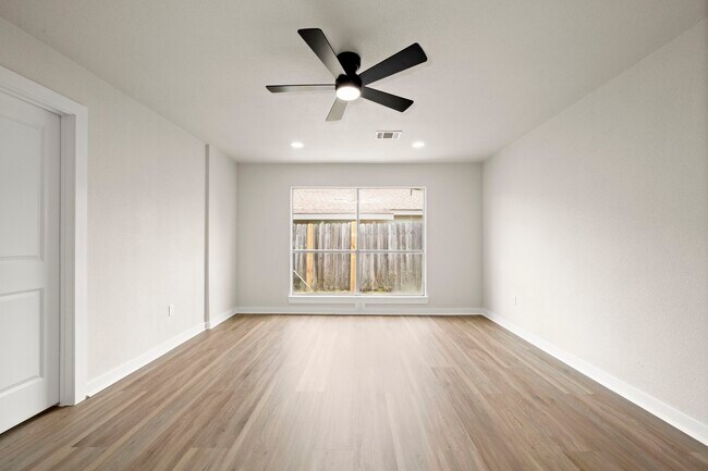 Building Photo - 11534 Willwood Dr