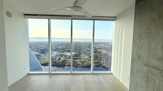 Building Photo - 301 West Ave