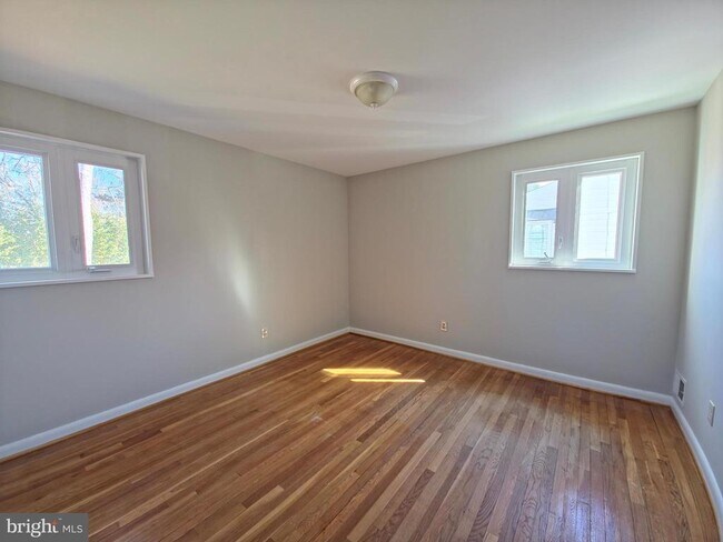 Building Photo - 12111 Portree Dr