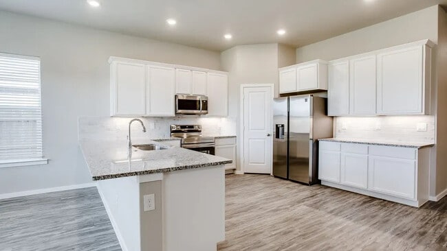 4 Bedroom 2 Bath - Hayden's Park