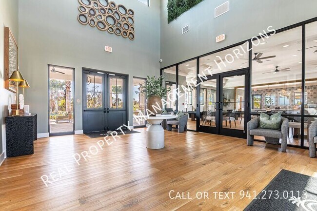 Building Photo - 10931 65th Ter E