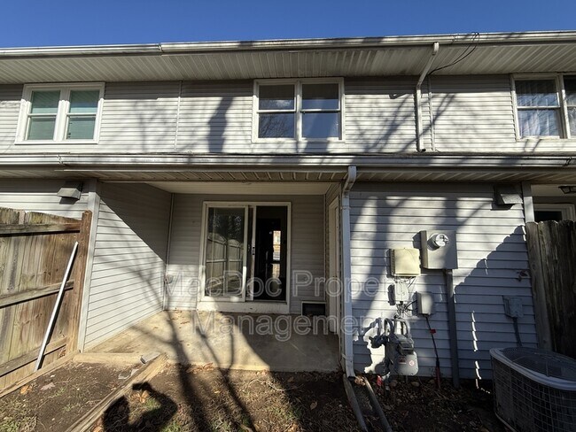 Building Photo - 169 Farrell Ln