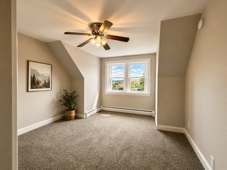 Building Photo - 909 Jackson St