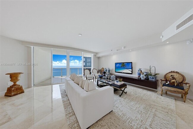 Building Photo - 17201 Collins Ave