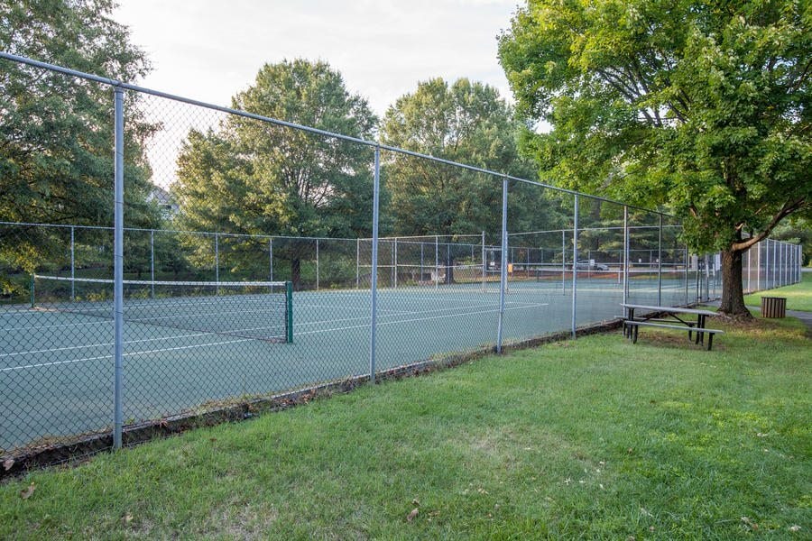 Building Photo - 2911 Bridgehampton Ct