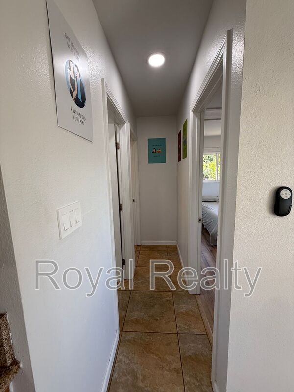 Building Photo - 63 Kalola Pl