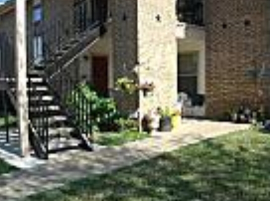 Primary Photo - River Place Apartments