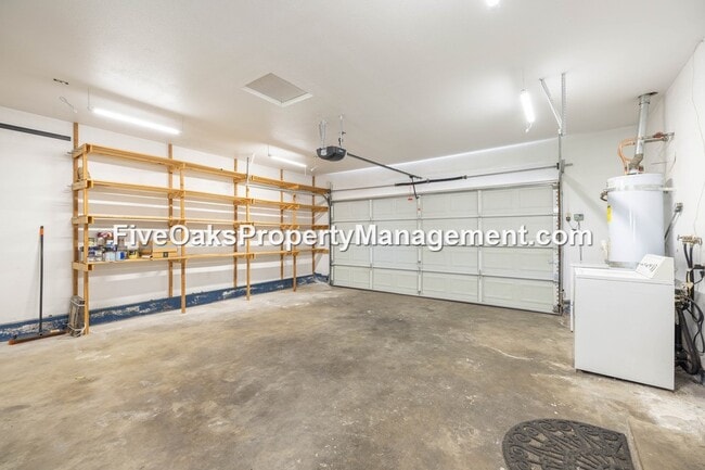 Building Photo - 102 Grenoble Way