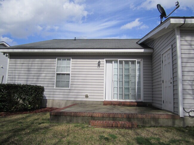 Building Photo - 1307 S Taylor St