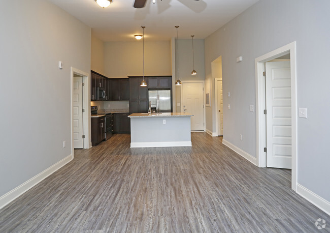 2BR, 2BA - 960sf B2- Living Area - Riverwalk at Centennial