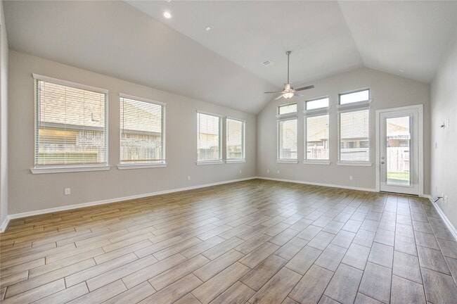 Building Photo - 16811 Ruellia Field Rd