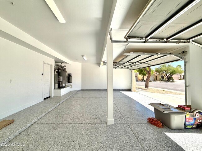 Building Photo - 15019 N 100th Way