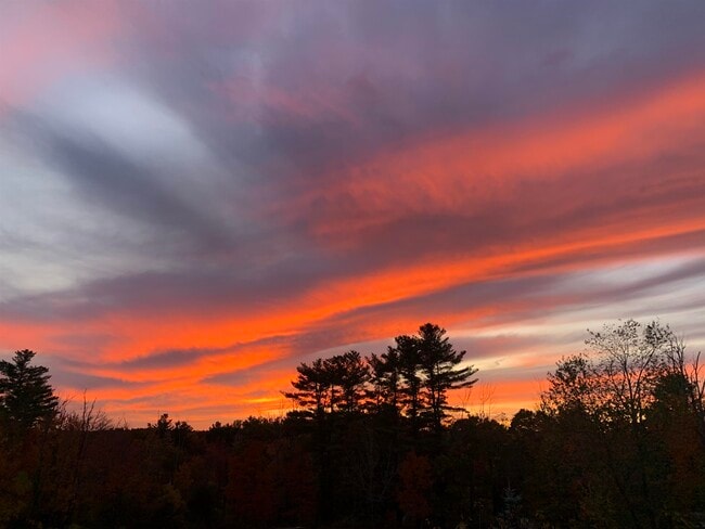 Building Photo - 26 N Main St