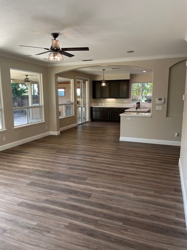 Building Photo - BEAUTIFUL 2-STORY HOME WITH POOL & 3 CAR GARAGE IN ROCKLIN!