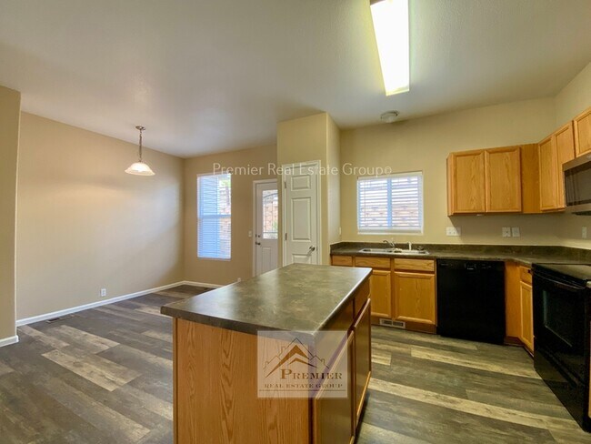 Building Photo - 2748 Scotchbroom Point