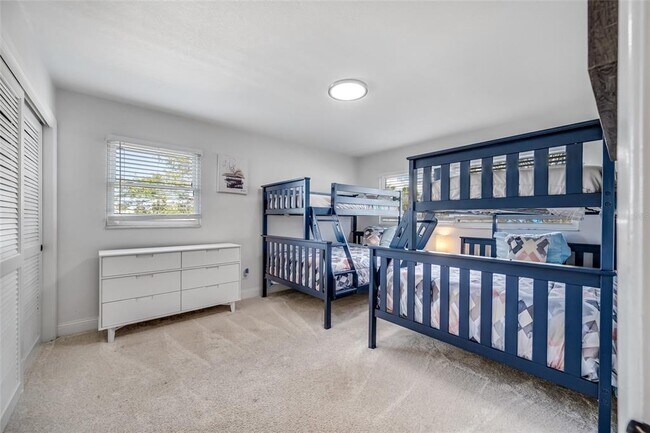 Building Photo - 4622 Bay Crest Dr