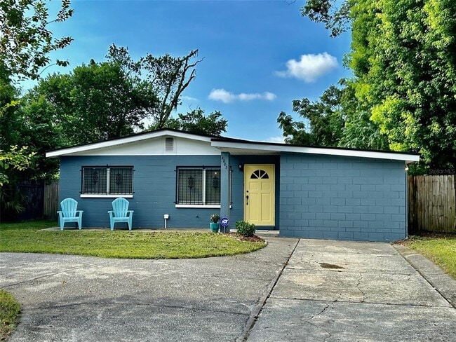 Building Photo - 4203 E Yukon St