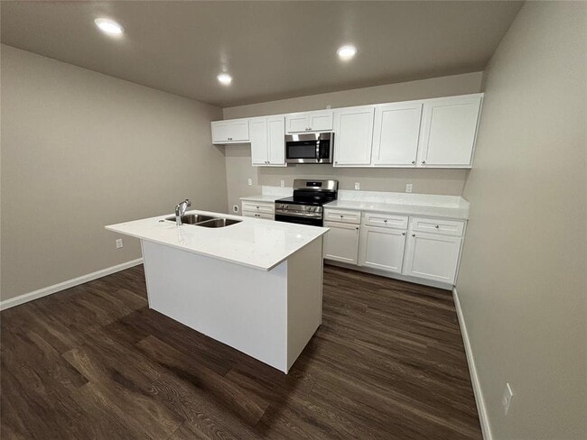 Building Photo - 1102 Ashton Ln