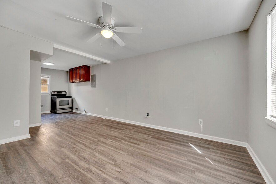 Building Photo - 1001 21st Street Ensley