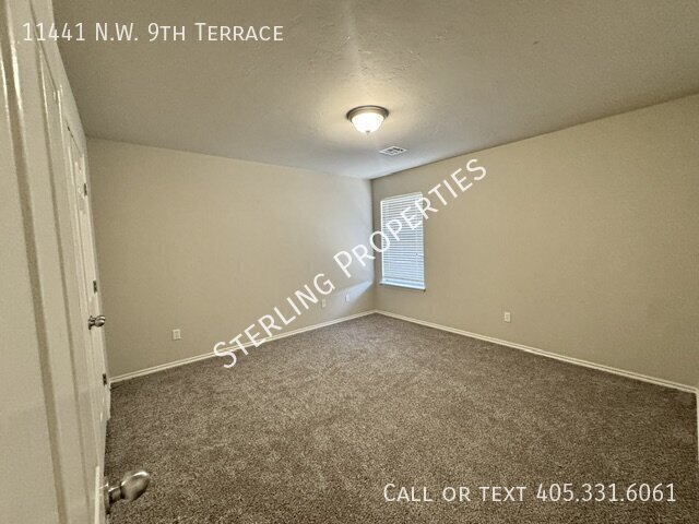 Building Photo - 11441 NW 9th Terrace