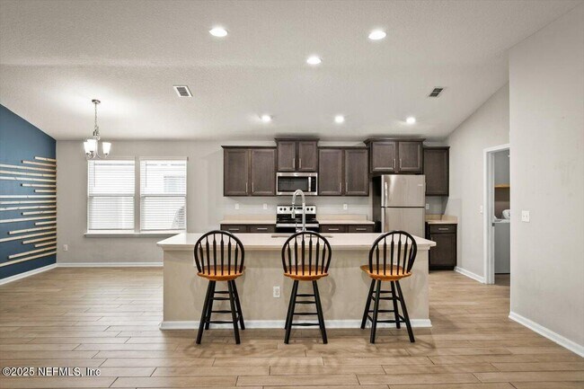 Building Photo - 15646 Winder Lake Dr