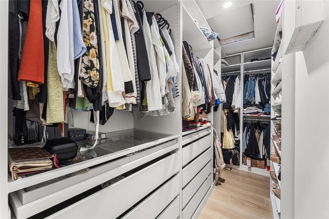 Building Photo - 11338 NW 33rd St