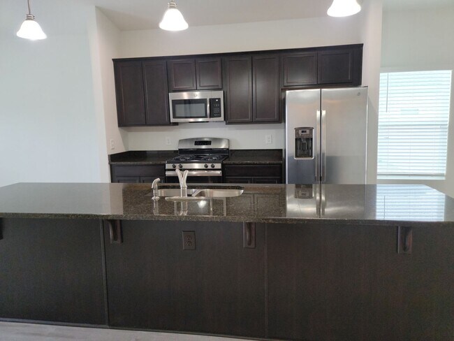 Building Photo - Coastal Point