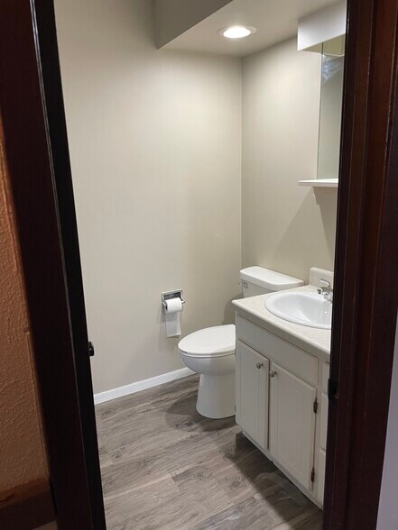 Bathroom - 101 Neidig Ave
