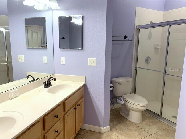 Building Photo - 10126 Mowry Ln