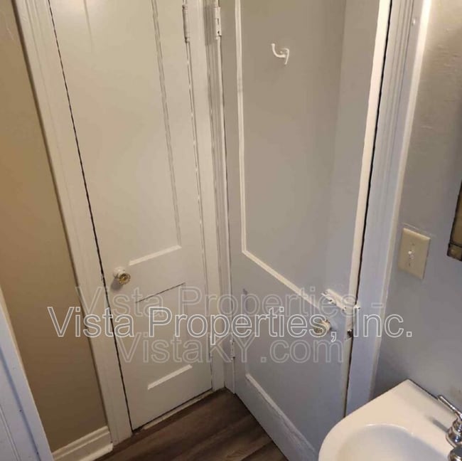 Building Photo - 1407 Arling Ave