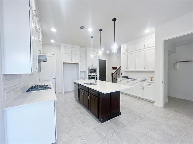 Building Photo - 17745 Sage Ln