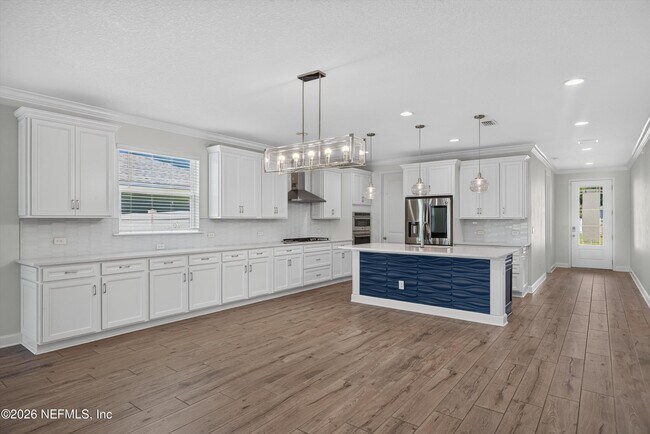 Building Photo - 855 Flach Dr