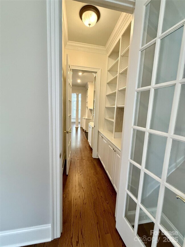 Building Photo - 1806 Asbury Hall Ct