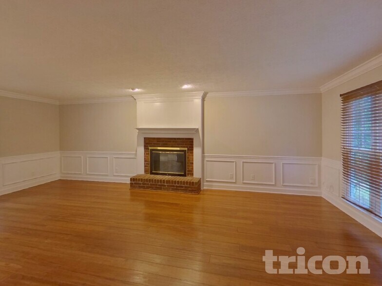 Building Photo - 107 Marks Style Rd