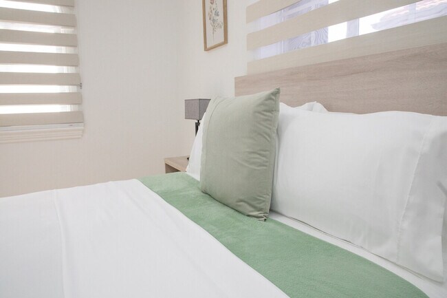 Building Photo - 14361 SW 31st St