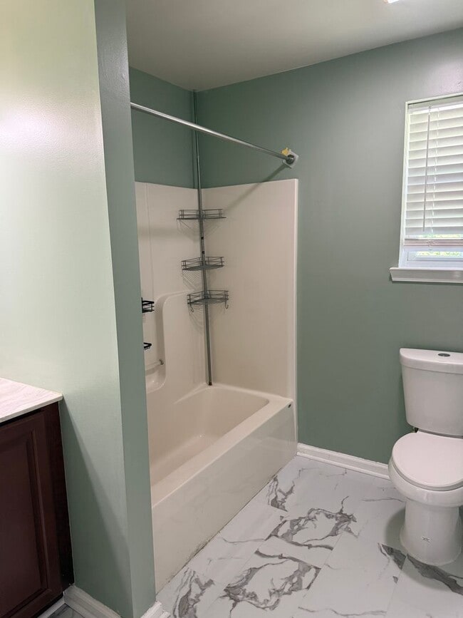 Building Photo - THREE BEDROOM/2.5 BATH Detached Home w TWO...