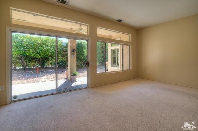 Building Photo - 78237 Willowrich Dr
