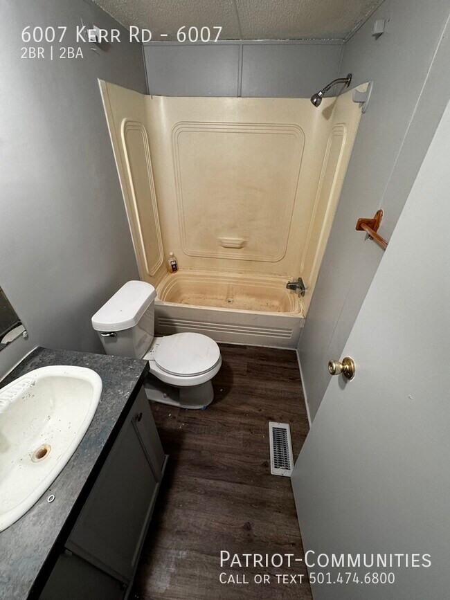 Building Photo - 6007 Kerr Rd