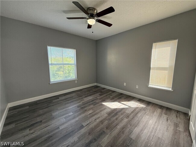 Building Photo - 11561 Villa Grand