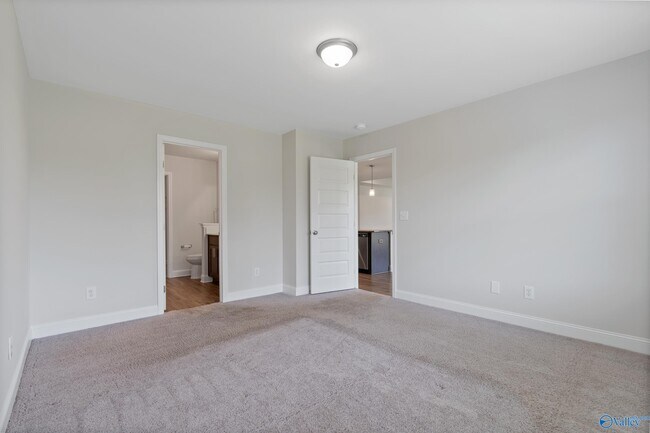 Building Photo - 191 Cherry Laurel Dr