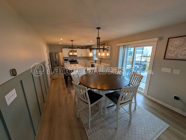 Building Photo - New Construction 5-Bedroom with Upgrades in Amherst Schools