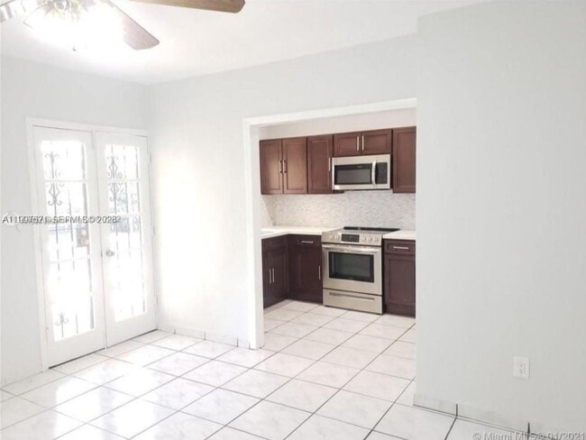 Building Photo - 3040 SW 77th Ct