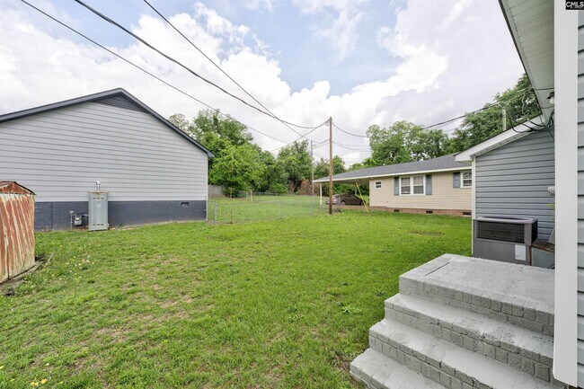 Building Photo - 4203 Monticello Rd
