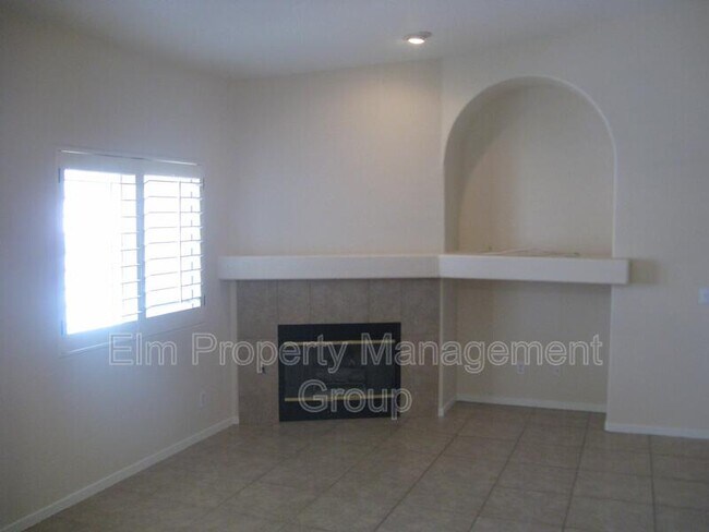 Building Photo - 5225 W Reno Ave