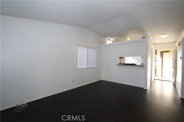 Building Photo - 836 Cisco St S