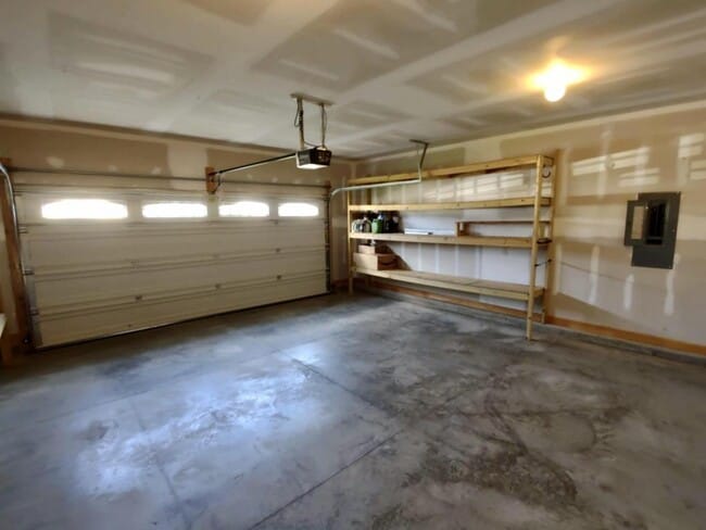 Building Photo - 1525 Gallant Fox Ct
