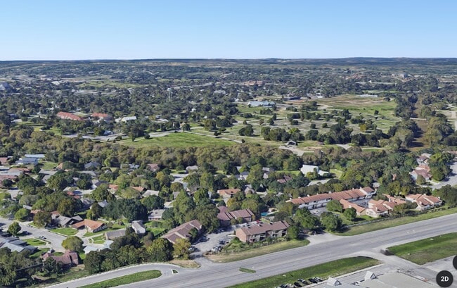 Building Photo - 653 TX-337 Loop