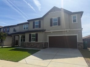 Building Photo - 3714 Zeppelin Ln