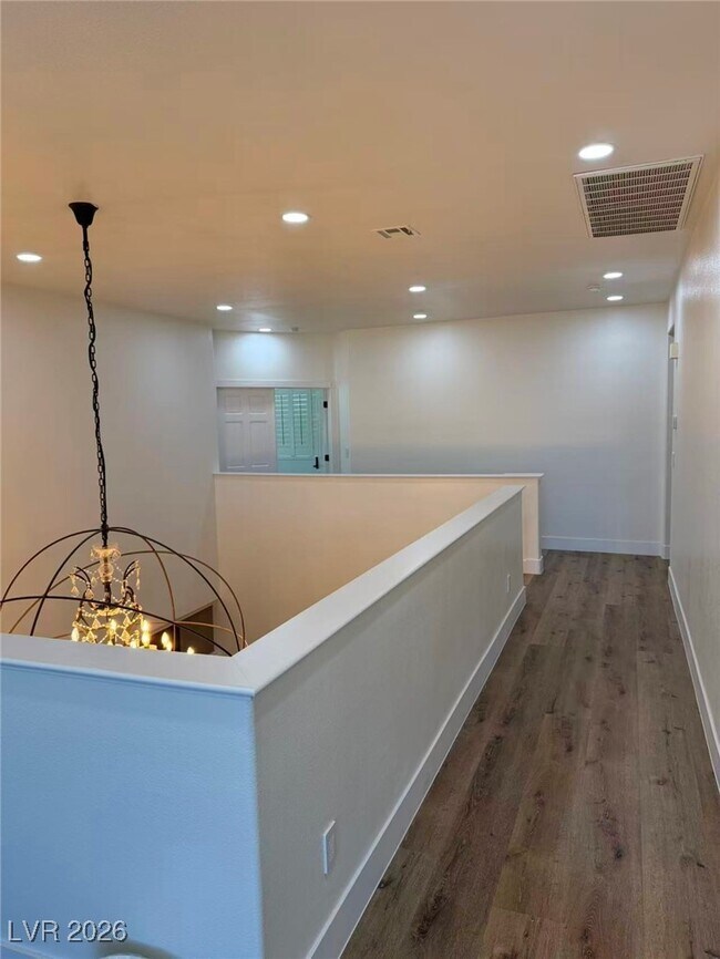 Building Photo - 605 Runbridge St