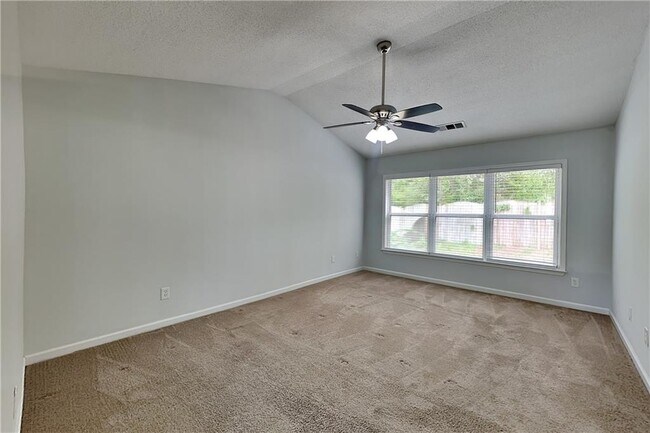 Building Photo - 2926 Cottesford Way SE